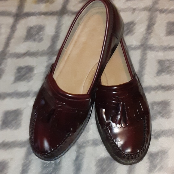 Mens Weejun Bass Brown Tasseled Loafers - Picture 5 of 5